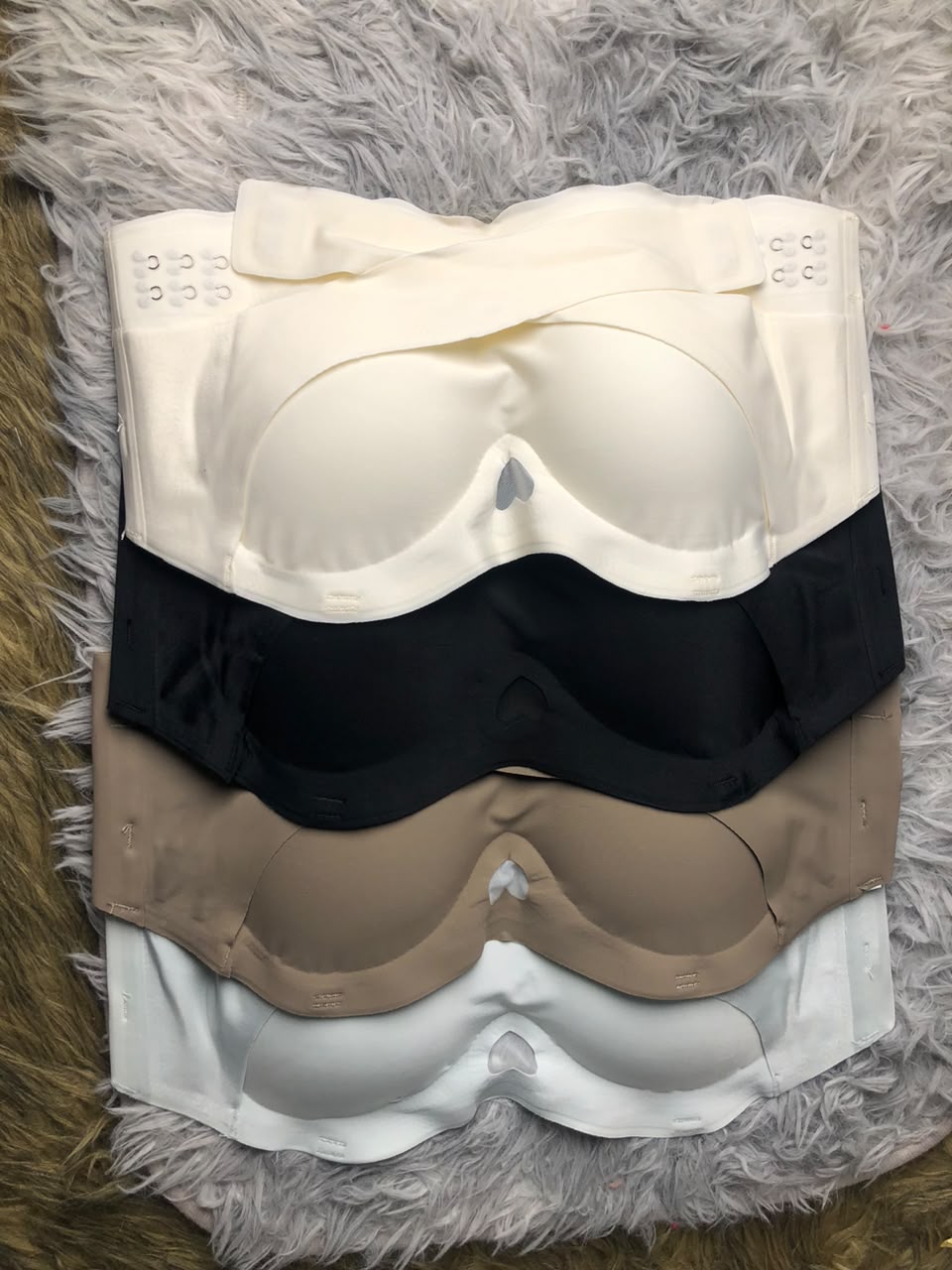 Vhisper Vears Strapless Anti-Slip Push Up Bra – Front Cross Buckle Wireless Heart Bandeau