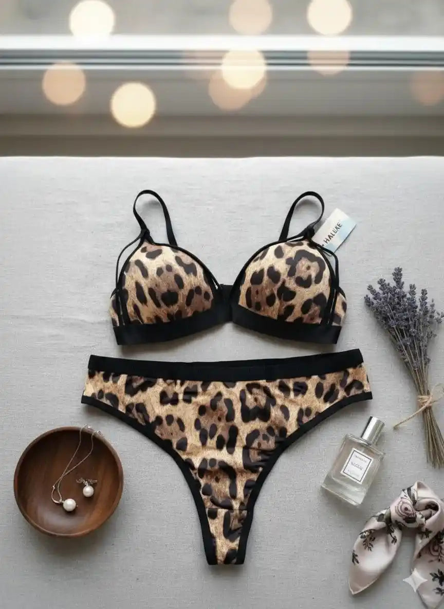 Sexy Leopard Bra Set image 2