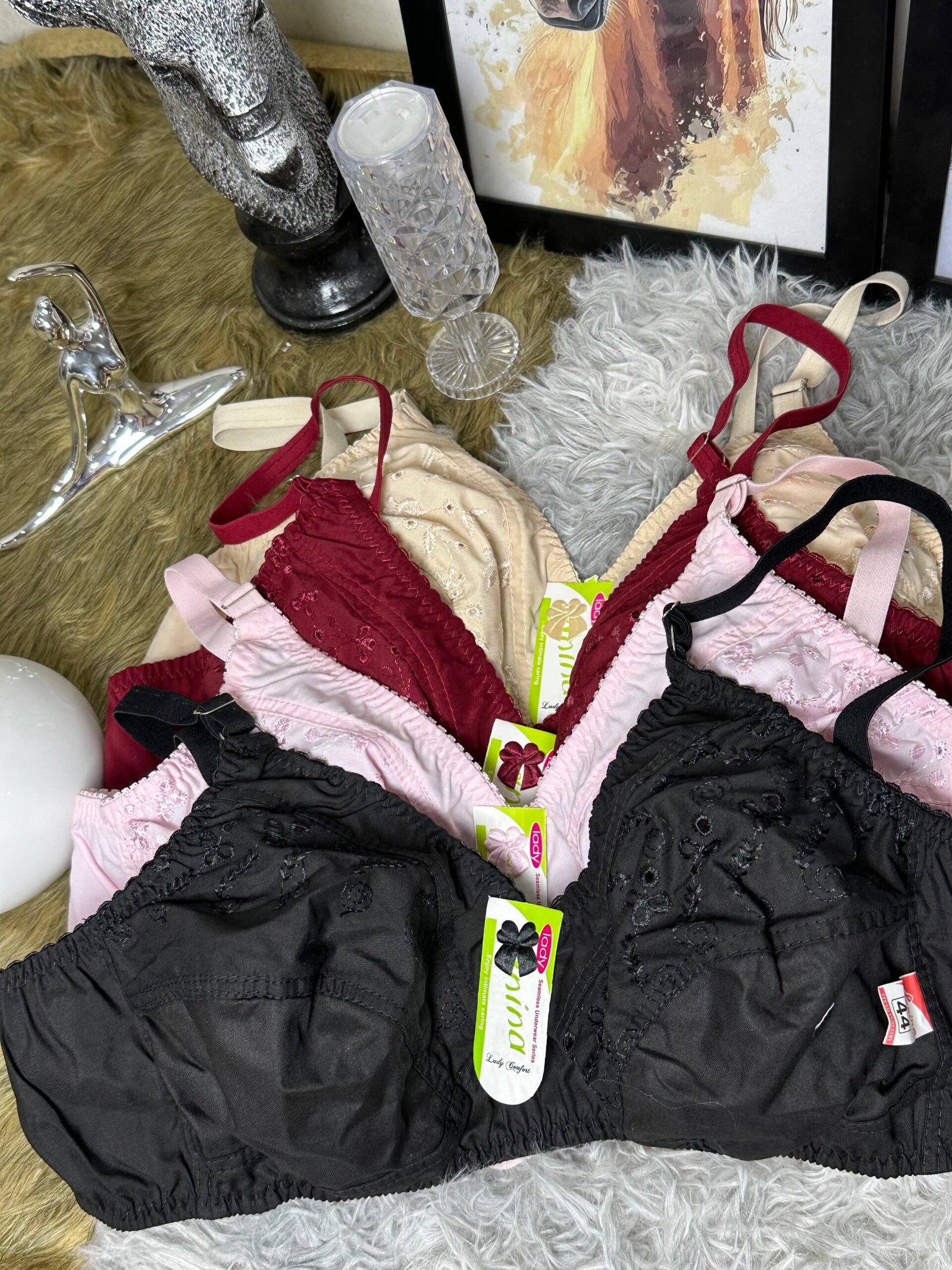 Get Any of These 3 Bra's In Just 999 image 3